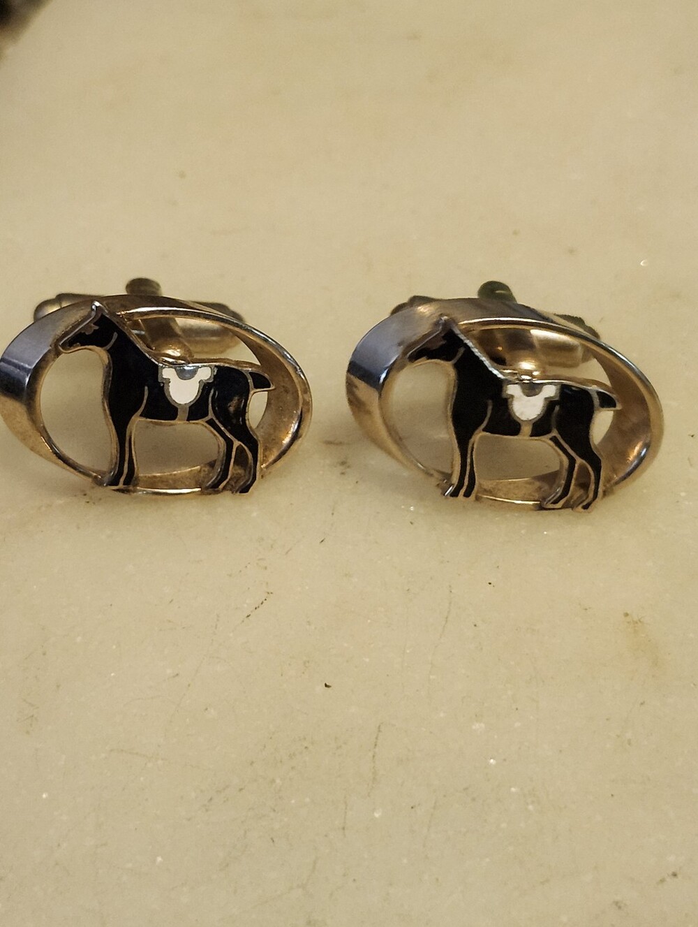 Vtg Horse Motif Silver Tone Cufflinks - Black Enamel Detail